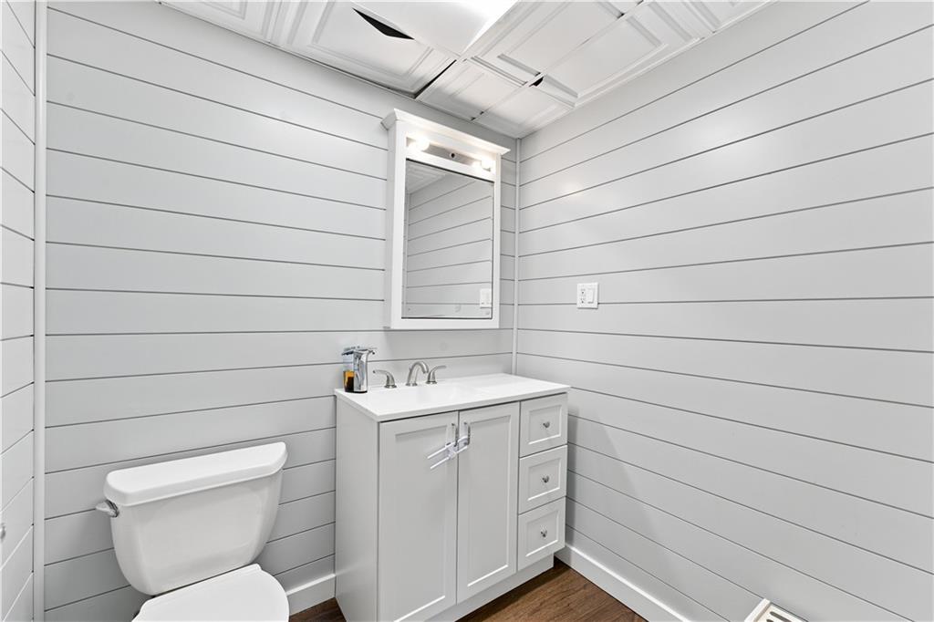 517 Hull Run Road Waynesburg, PA 15370 - Photo 22 of 35 Gallery Image 22