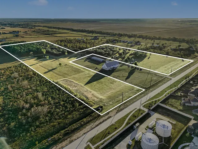 $2,400,000 | 1200 Davenport Parkway, Rosharon, TX 77583