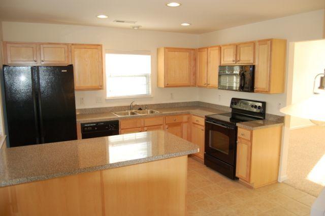 460 Doane Way Charleston, SC 29492 - Photo 16 of 25 DSC_0110