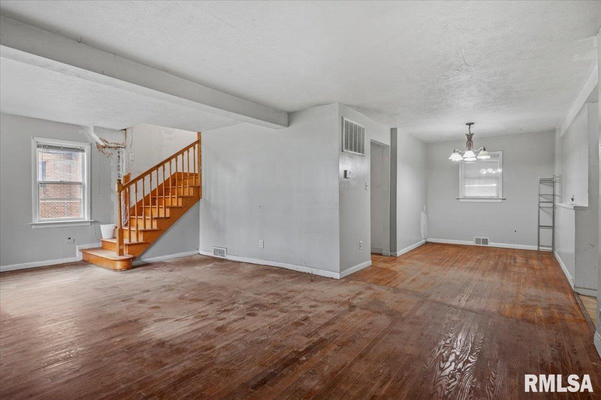 3245 South 2nd Street Springfield, IL 62703 - Photo 8 of 38 Gallery Image 8