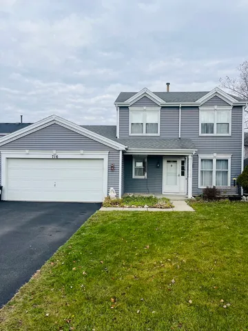 $2,350 | 716 Greenmeadow Court, Crystal Lake, IL 60014