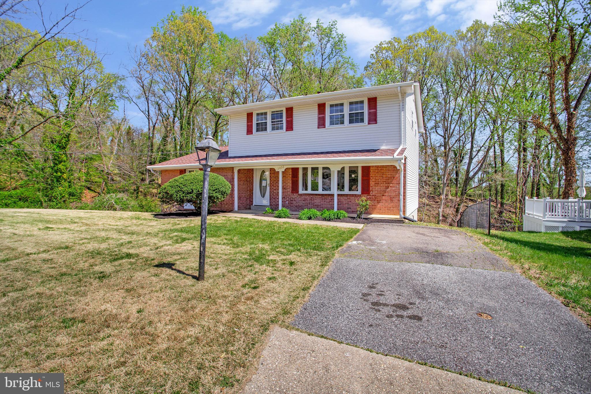 13402 Colwyn Road Fort Washington, MD 20744 - Photo 3 of 40 Gallery Image 3
