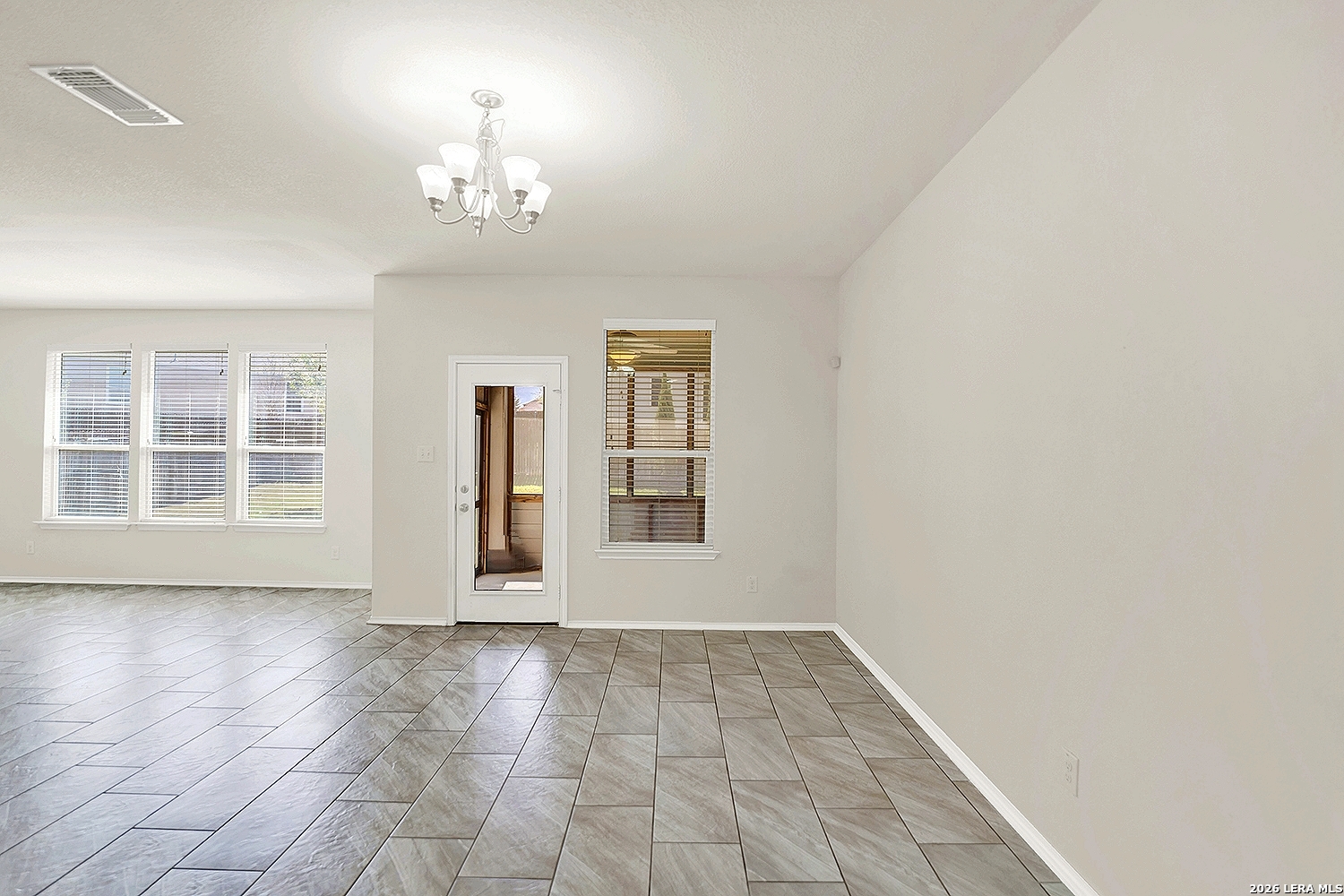 424 Landmark Falls Cibolo, TX 78108 - Photo 14 of 33