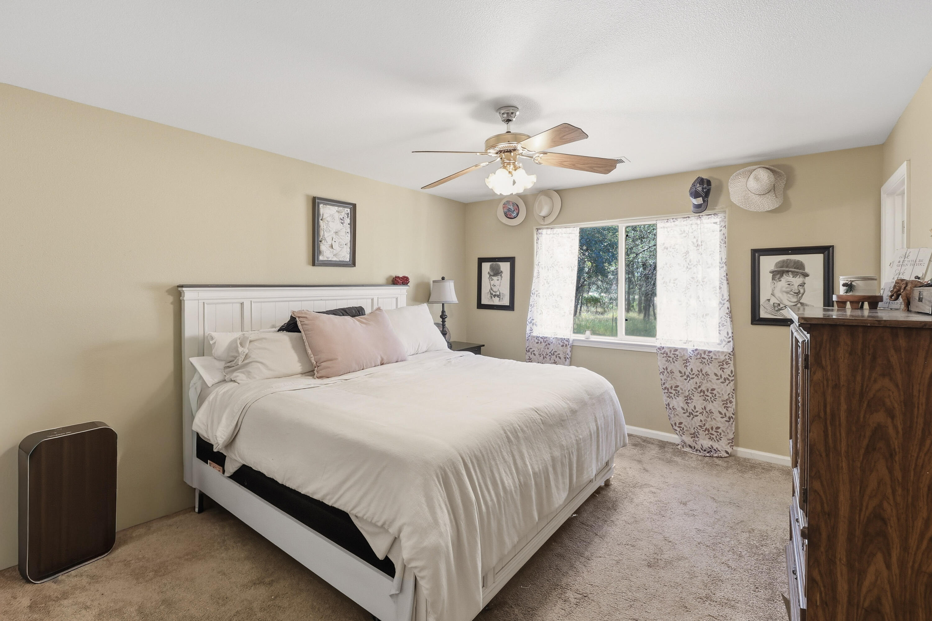 5094 Wilson Hill Road Manton, CA 96059 - Photo 14 of 30 PRIMARY BEDROOM