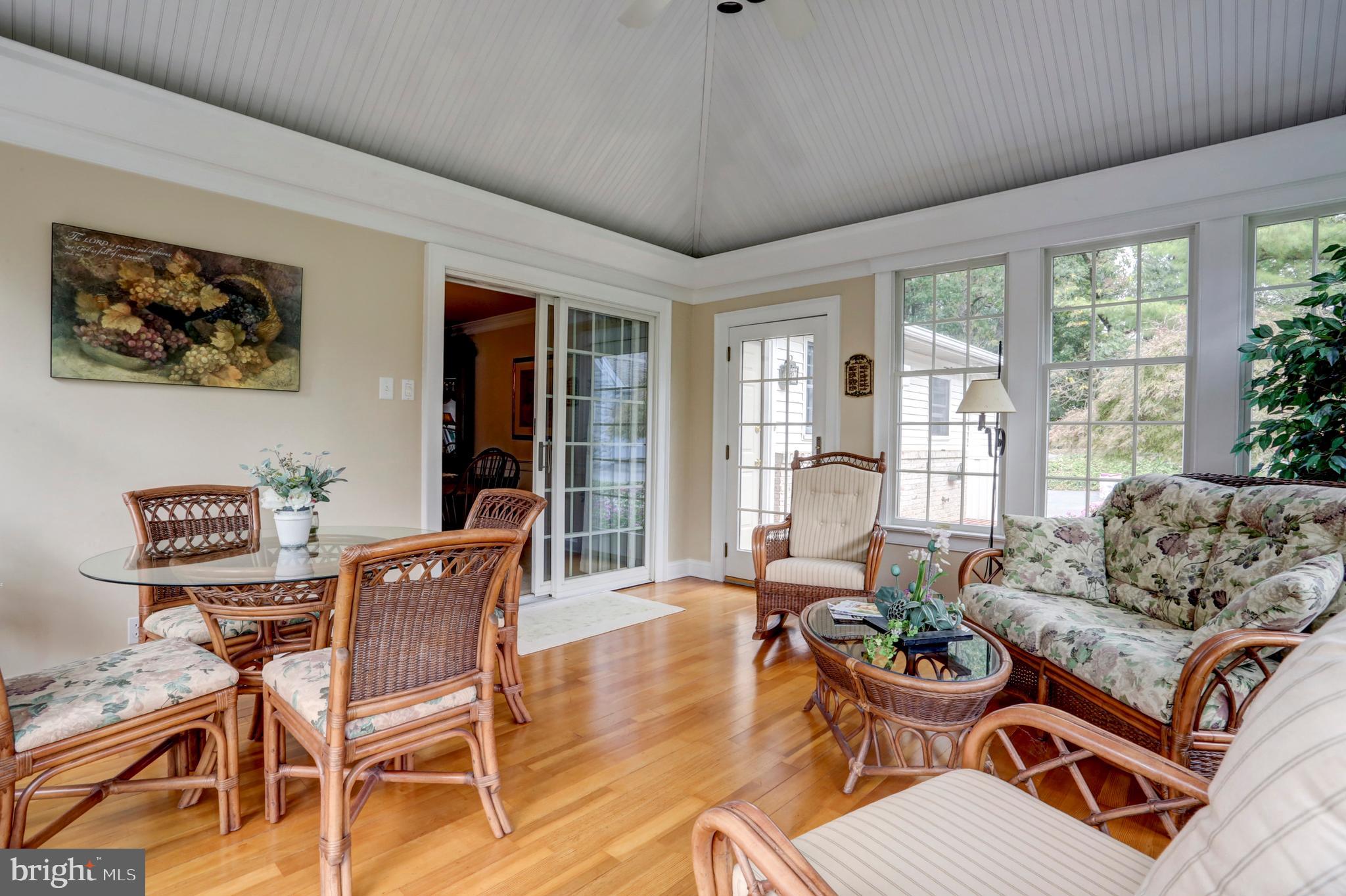 800 Willow Road Lancaster, PA 17601 - Photo 14 of 55 Sun Room
