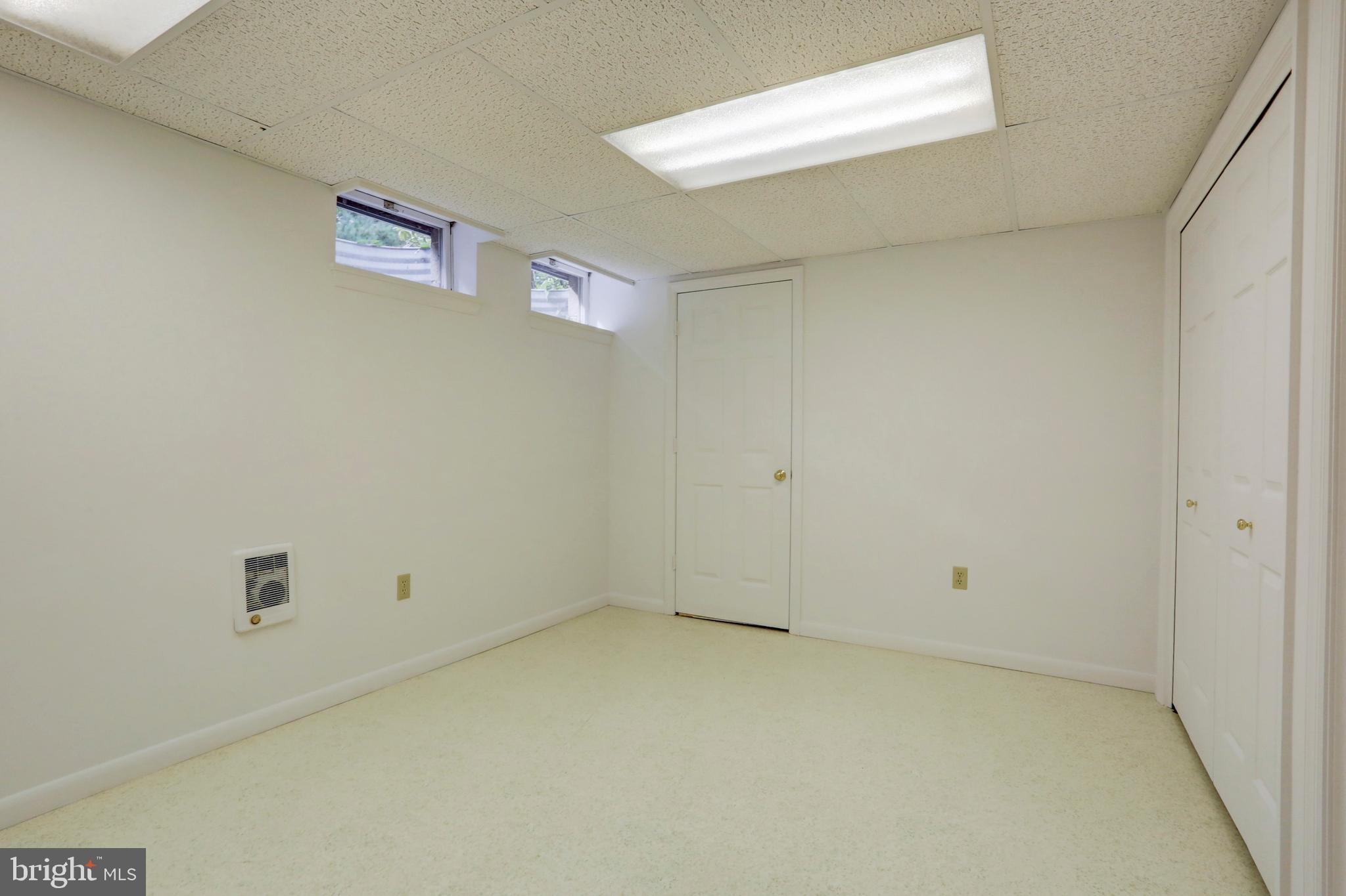 800 Willow Road Lancaster, PA 17601 - Photo 43 of 55 Lower Level Bonus Room 2