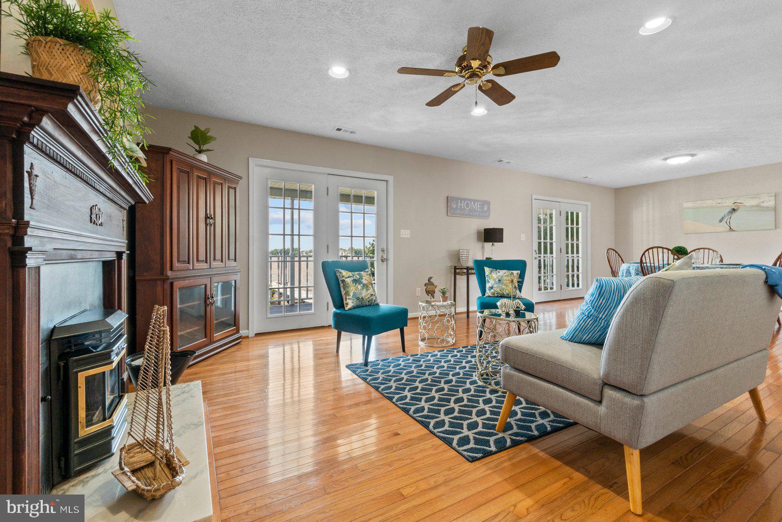 9205 Cuckold Point Road Sparrows Point, MD 21219 - Photo 6 of 47 Living Room with Hardwood Floors