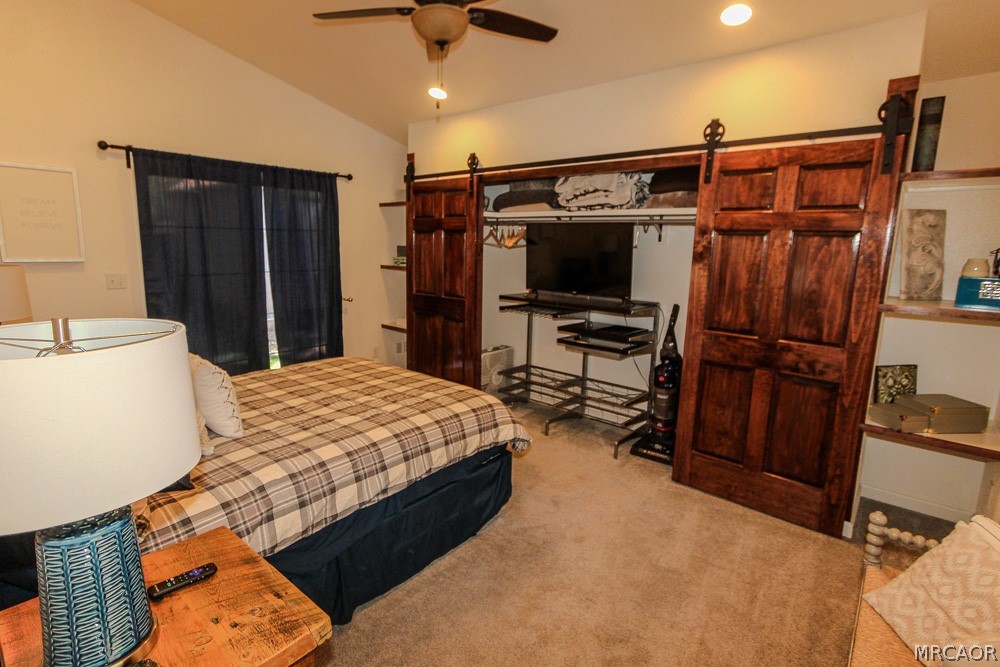 813 Riverside Avenue Sugarloaf, CA 92386 - Photo 10 of 27 Gallery Image 10