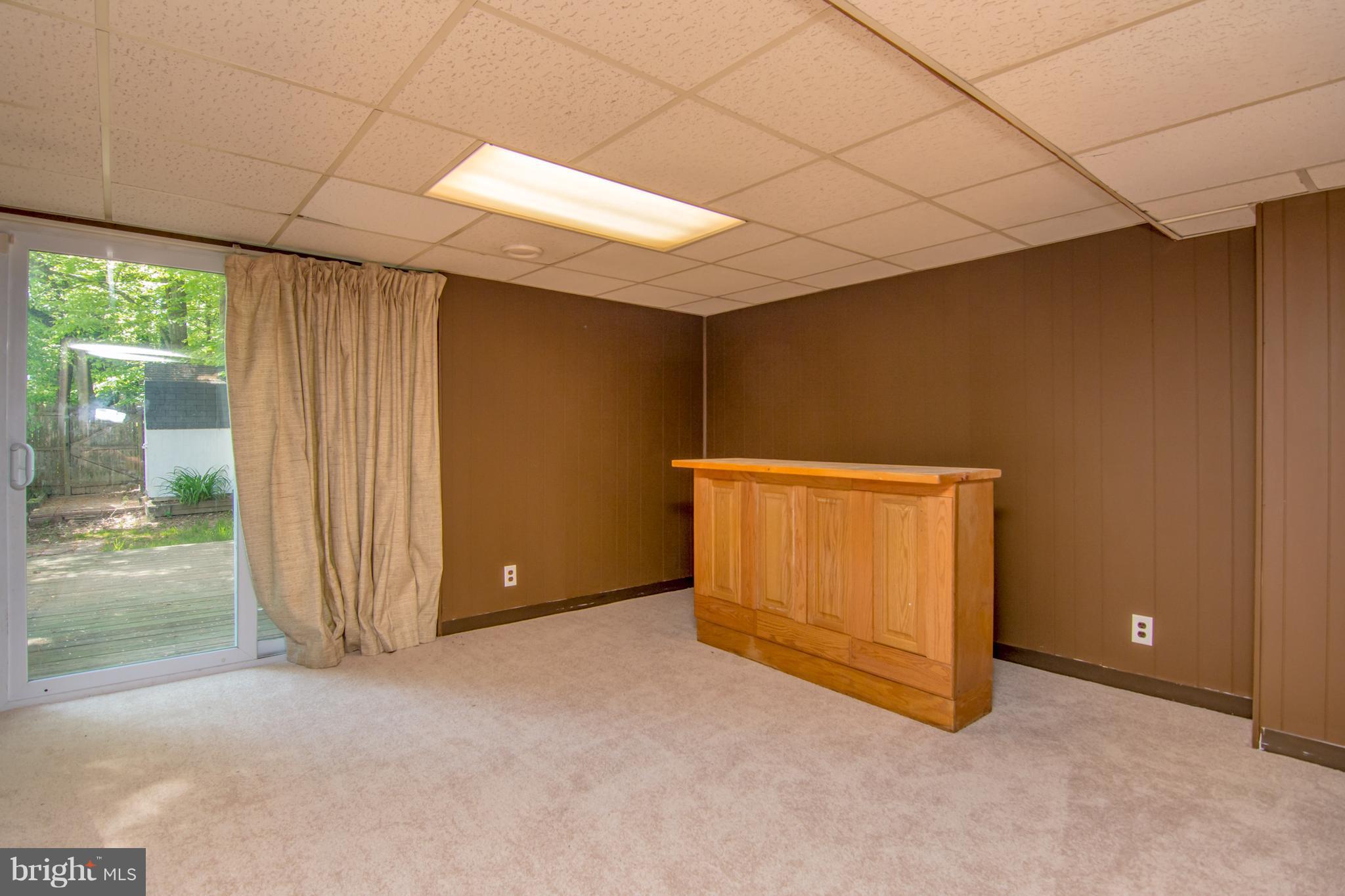 16 Rothamel Court Baltimore, MD 21236 - Photo 17 of 24 Family Room