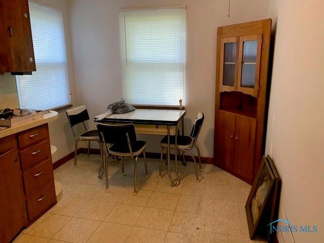 1944 Eastgate Road Toledo, OH 43614 - Photo 4 of 22 Gallery Image 4