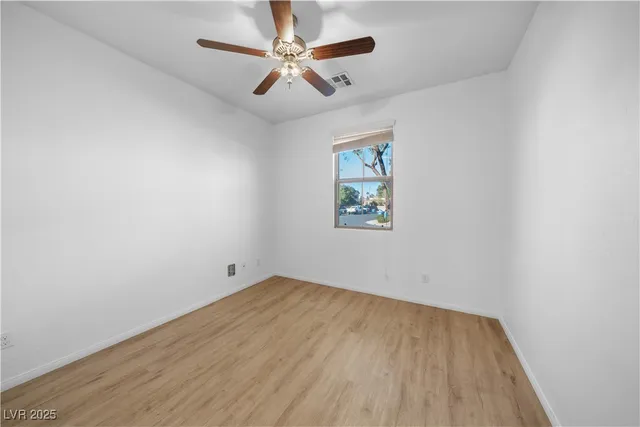 $2,395 | 10059 Lady Apple Drive, Las Vegas, NV 89148