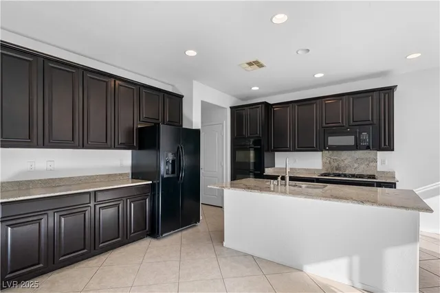 $2,395 | 10059 Lady Apple Drive, Las Vegas, NV 89148