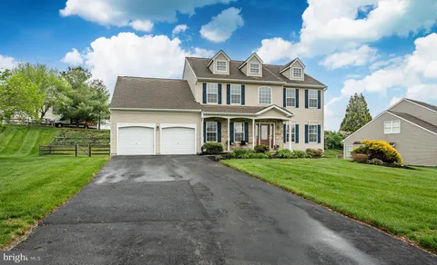 $495,000 | 324 Cornerstone Court, Oxford, PA 19363