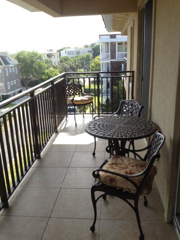 760 Ocean Boulevard, Unit 202 St. Simons Island, GA 31522 - Photo 2 of 8
