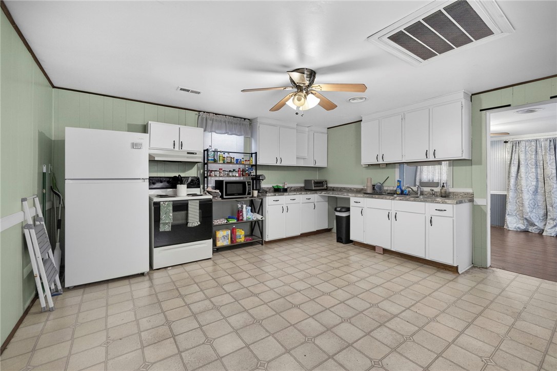 807 Cheddar Road Belton, SC 29627 - Photo 14 of 49