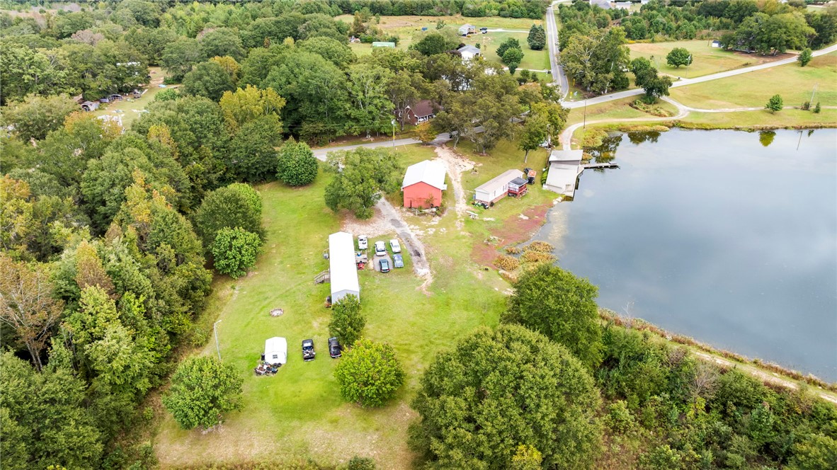 807 Cheddar Road Belton, SC 29627 - Photo 3 of 49