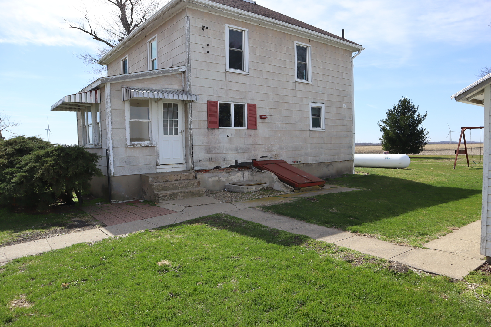 203 Eakle Road Deer Grove, IL 61243 - Photo 6 of 18 Gallery Image 6