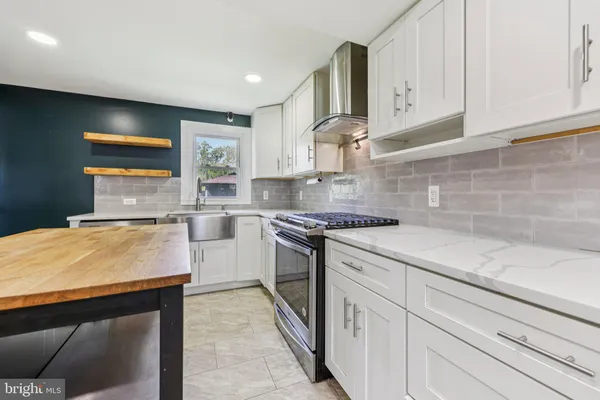 $3,200 | 3802 Folsome Court, Woodbridge, VA 22193