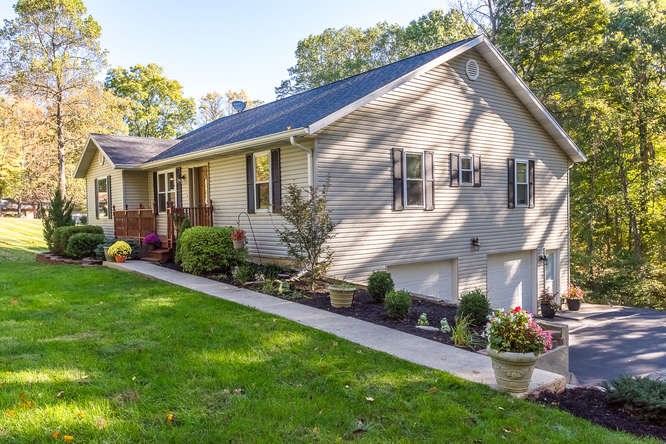 4798 North Hite Road Bloomington, IN 47408 - Photo 1 of 32 Gallery Image 1