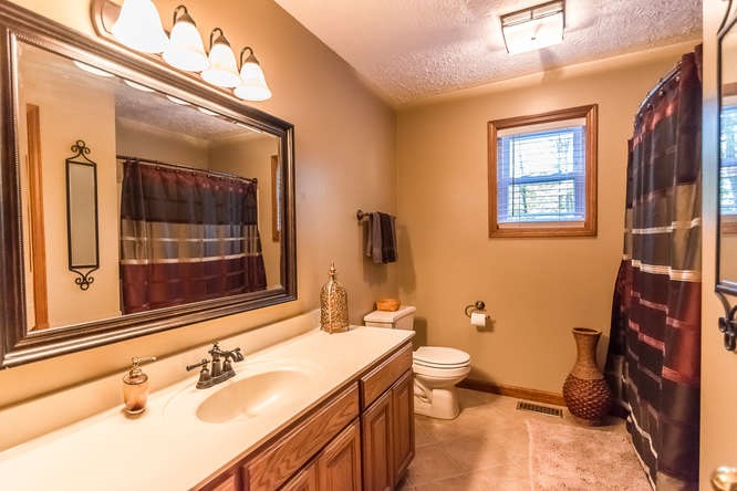 4798 North Hite Road Bloomington, IN 47408 - Photo 19 of 32 Gallery Image 19