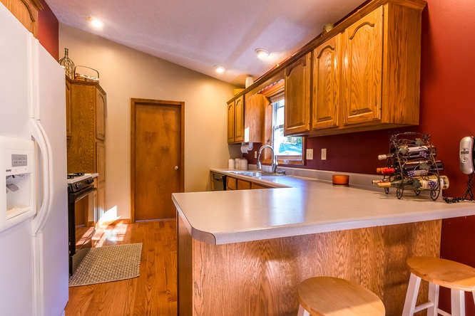 4798 North Hite Road Bloomington, IN 47408 - Photo 9 of 32 Gallery Image 9