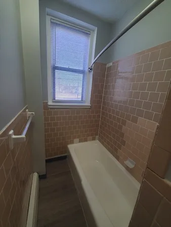 $2,200 | 10 Abbotsford Street, Unit 3, Boston, MA 02121