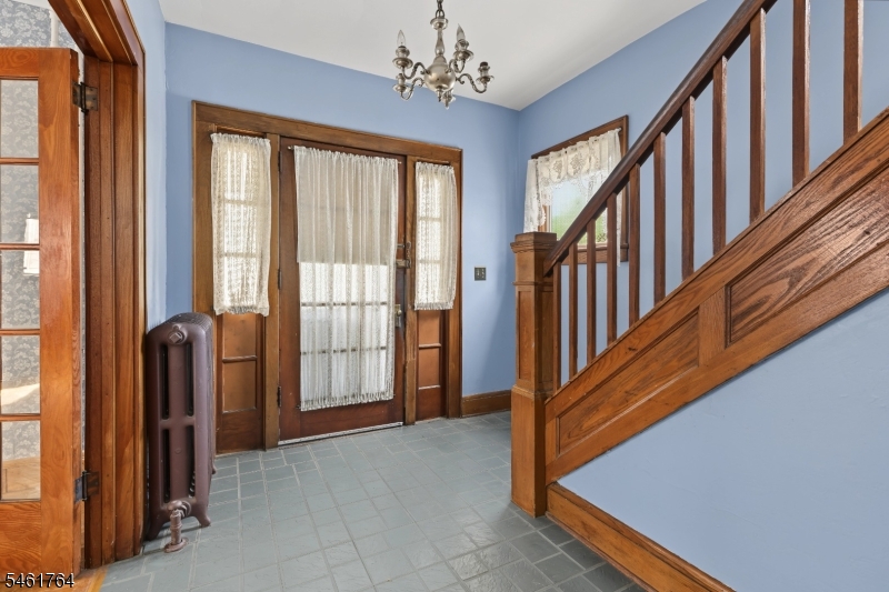 11 Elmer Street Raritan, NJ 08869 - Photo 7 of 46 Gallery Image 7