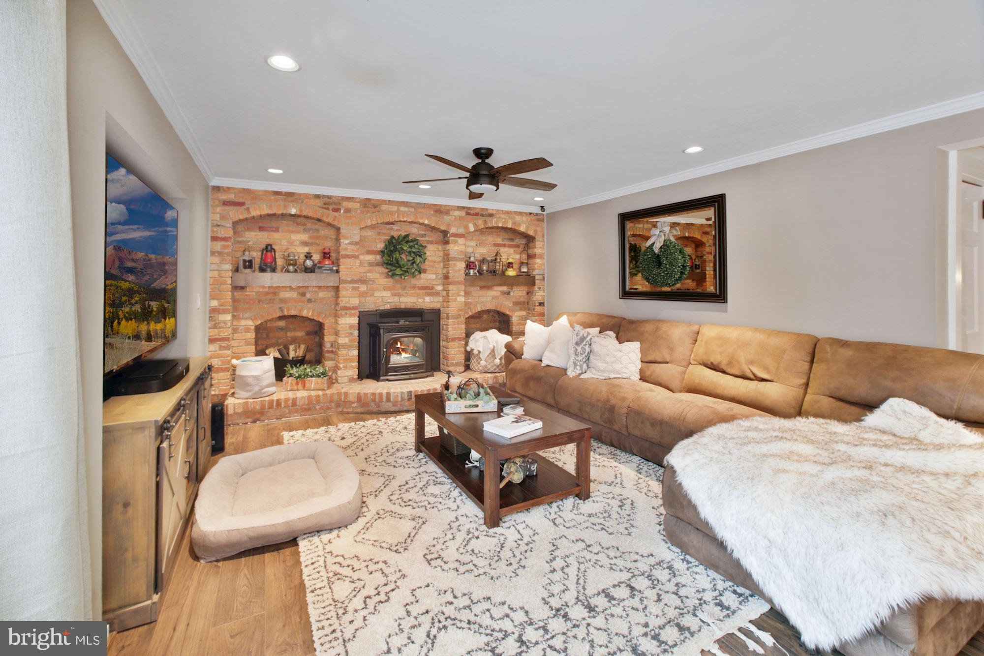 116 Valley View Avenue Edgewater, MD 21037 - Photo 32 of 69 Gallery Image 32