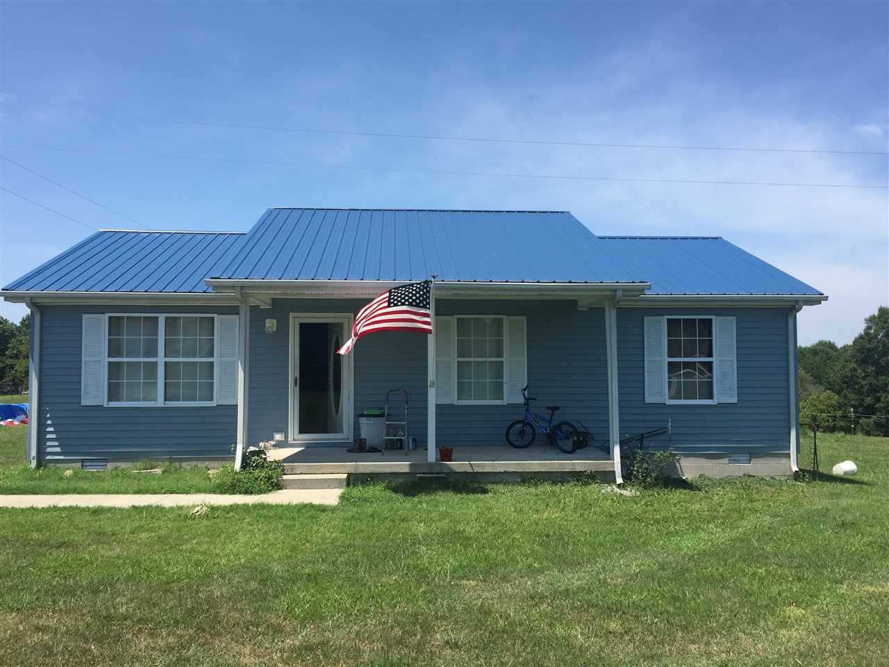 689 R Jones Road Scottsville, KY 42164 - Photo 1 of 8 Gallery Image 1