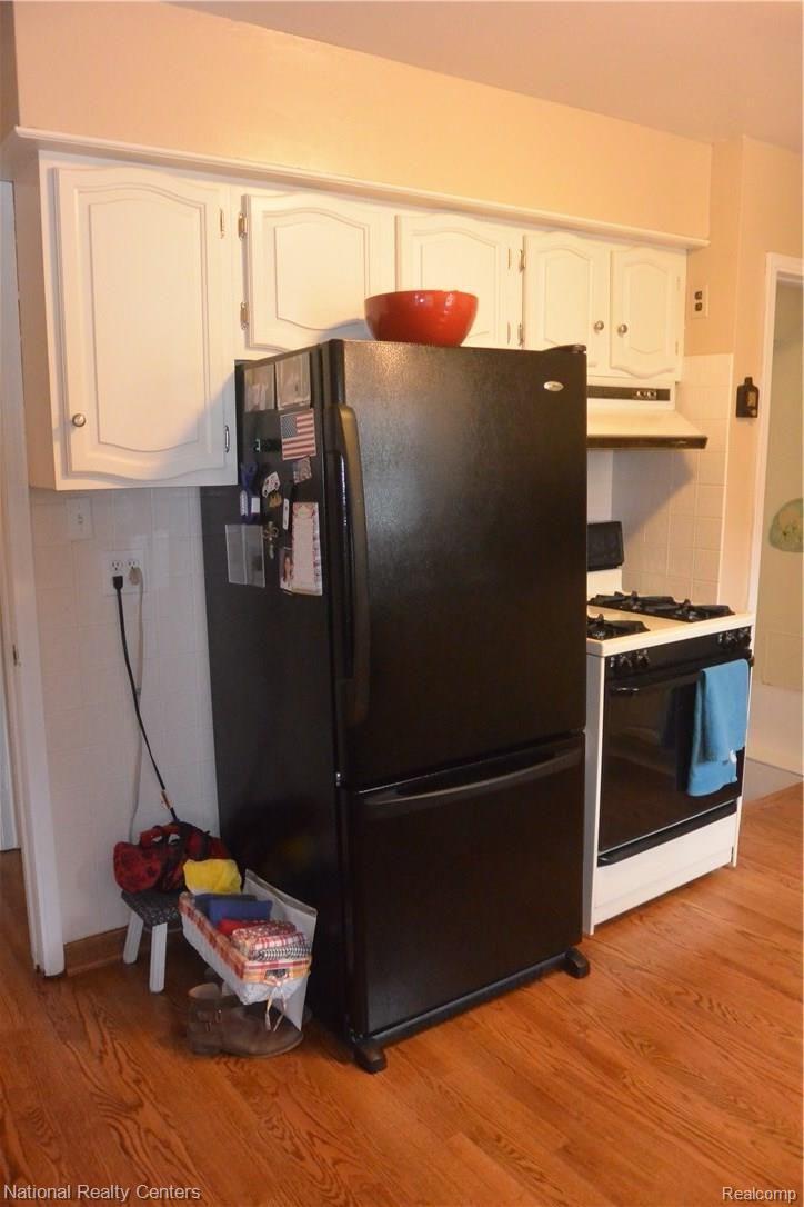 3247 Harding Street Dearborn, MI 48124 - Photo 10 of 32 DSC_3113.JPG