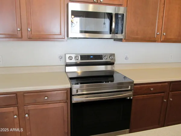 $279,900 | 748 West Paseo Celestial, Sahuarita, AZ 85629