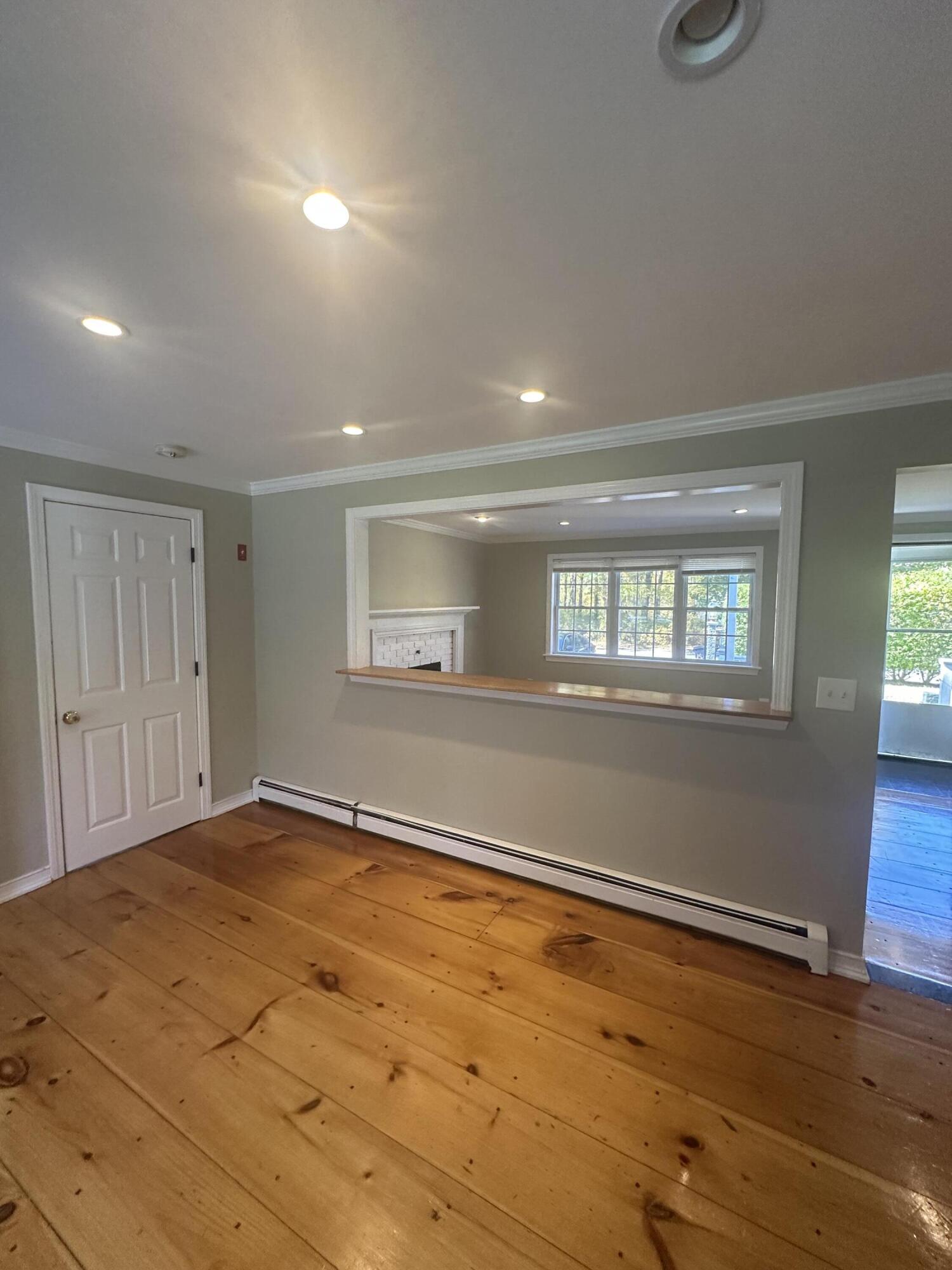 28 Hoover Road West Yarmouth, MA 02673 - Photo 5 of 16 IMG_9032