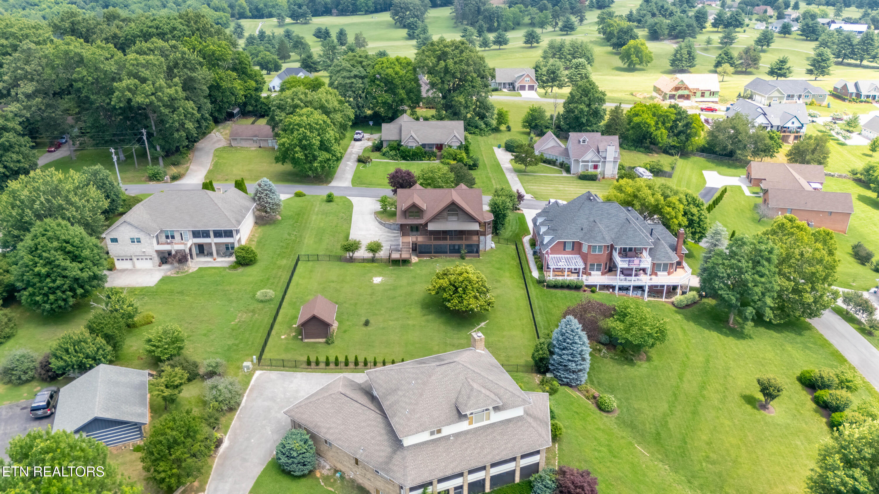 1163 Country Club Road Dandridge, TN 37725 - Photo 10 of 56 DJI_20260611121254_0792_D-HDR-Edit