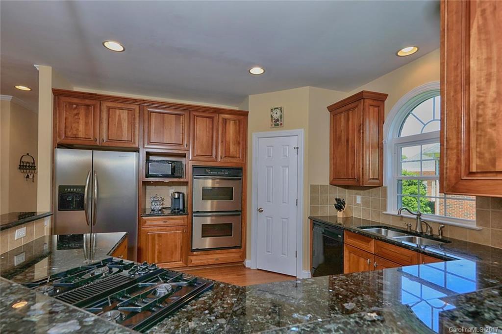 310 Chancelot Lane Fort Mill, SC 29708 - Photo 6 of 23 Gallery Image 6