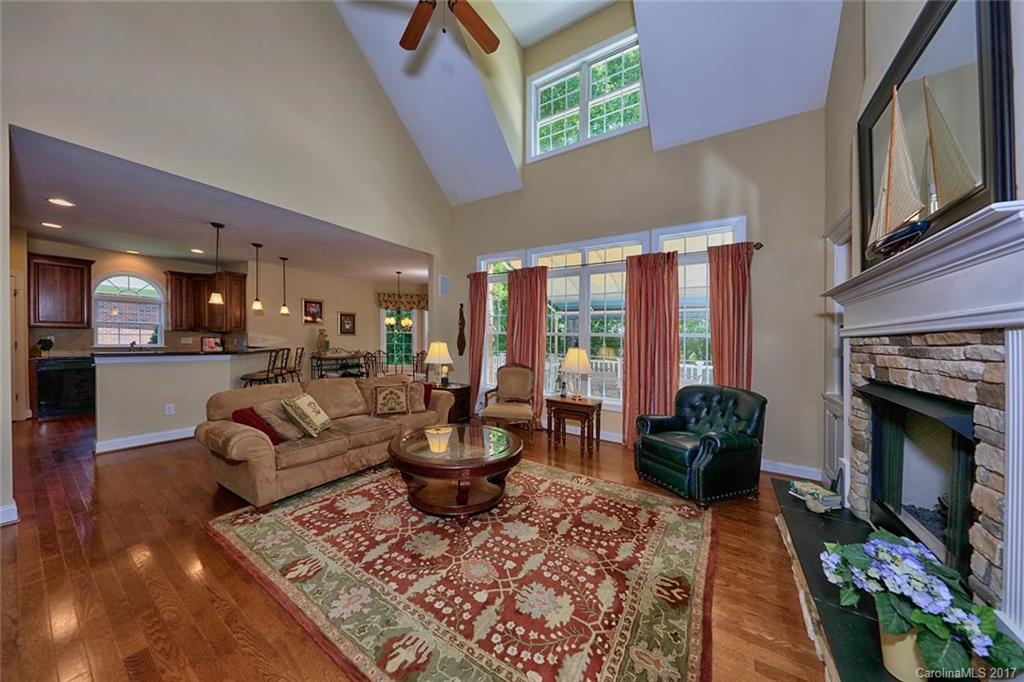 310 Chancelot Lane Fort Mill, SC 29708 - Photo 10 of 23 Gallery Image 10