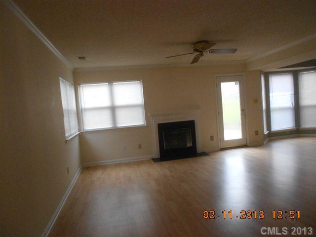 9609 Marshbrooke Road Matthews, NC 28105 - Photo 2 of 10 Gallery Image 2