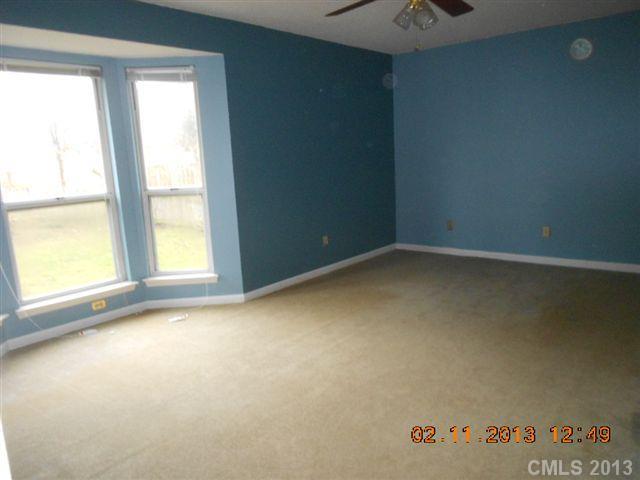9609 Marshbrooke Road Matthews, NC 28105 - Photo 7 of 10 Gallery Image 7
