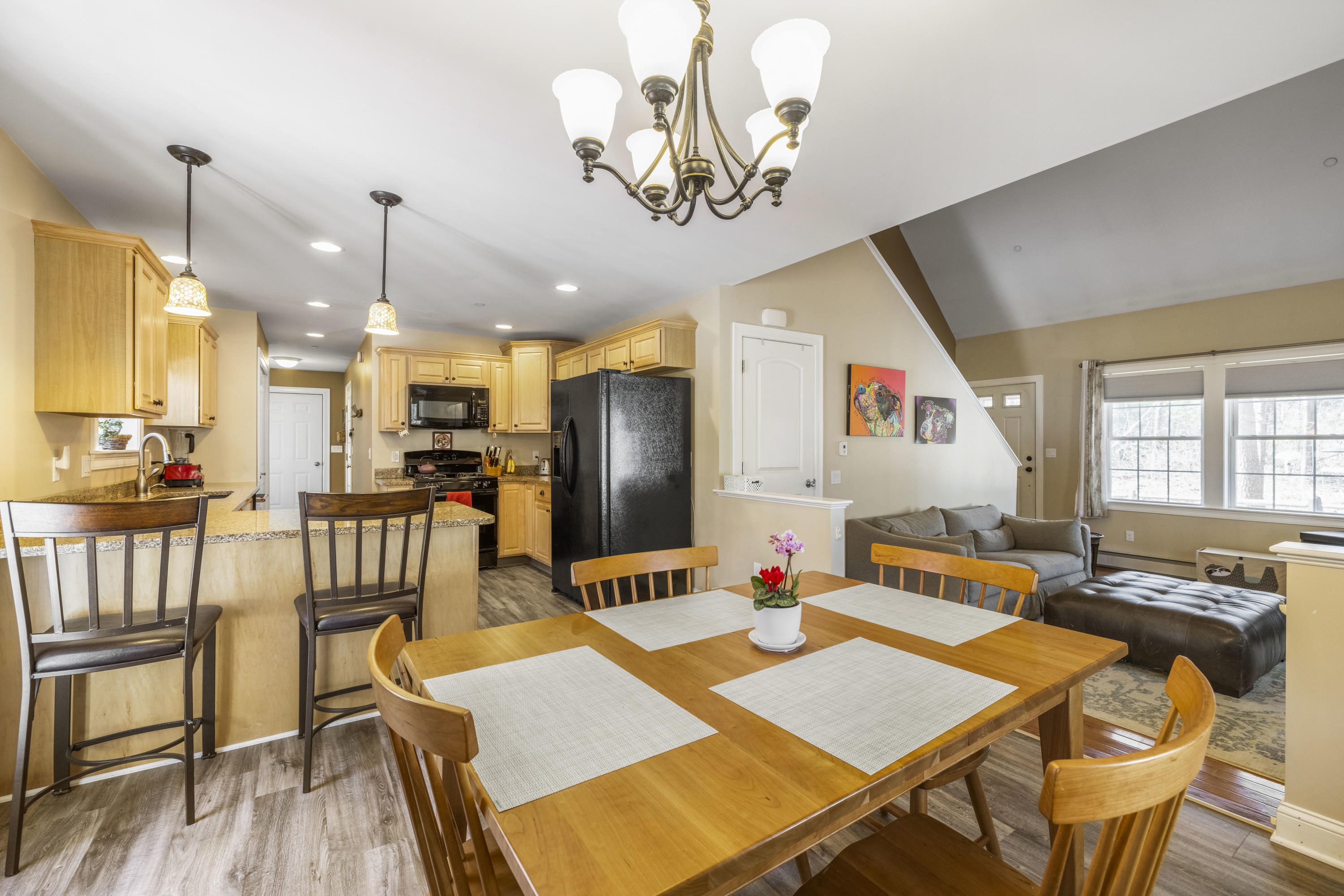 39 Ross Road Saco, ME 04072 - Photo 11 of 26 3G0A1546