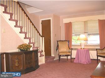 640 Briarcliff Road Upper Darby, PA 19082 - Photo 5 of 6