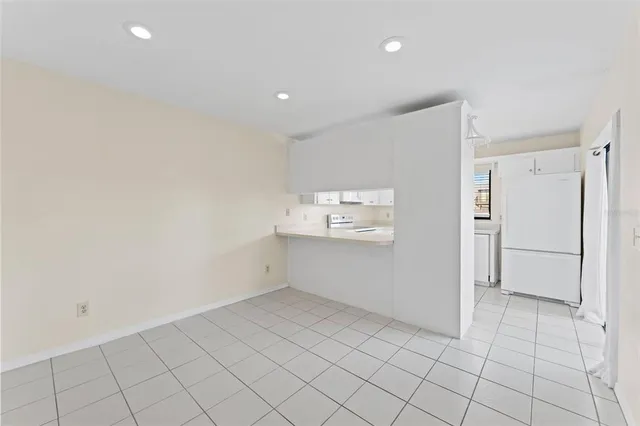 $244,900 | 15233 West Pond Woods Drive, Unit 404, Tampa, FL 33618