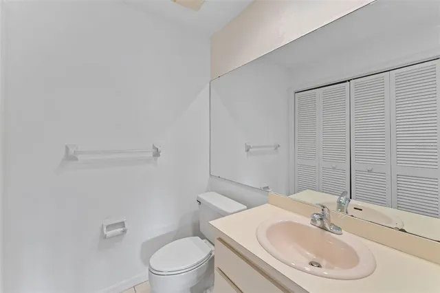 $244,900 | 15233 West Pond Woods Drive, Unit 404, Tampa, FL 33618