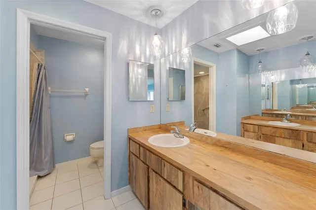 $244,900 | 15233 West Pond Woods Drive, Unit 404, Tampa, FL 33618