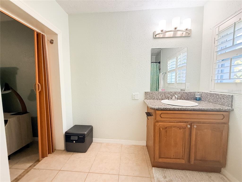 8818 Mathog Road Riverview, FL 33578 - Photo 36 of 55