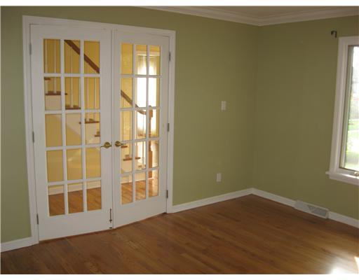 153 Shadow Ridge Drive Pittsburgh, PA 15238 - Photo 14 of 18 Bedroom. FIRST FL BEDRM/OFFICE/DEN WITH FULL BATH