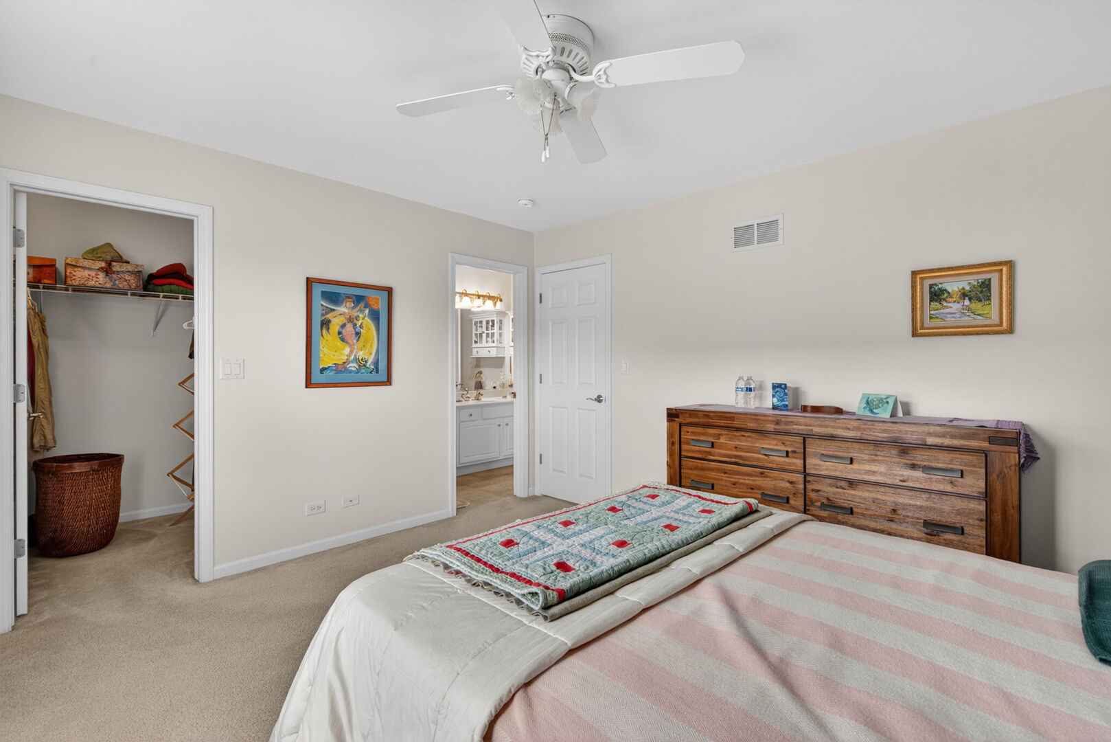 4329 Timber Ridge Court Joliet, IL 60431 - Photo 16 of 28 Gallery Image 16