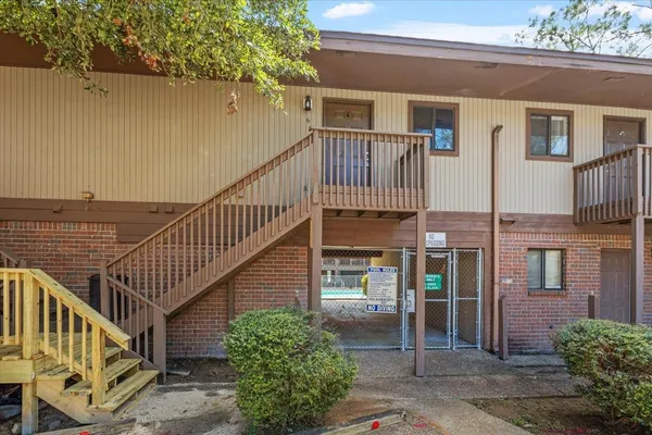 $89,000 | 216 Dixie Drive, Unit 6, Tallahassee, FL 32304