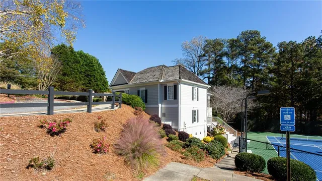 $769,900 | 4010 Rockingham Drive, Roswell, GA 30075