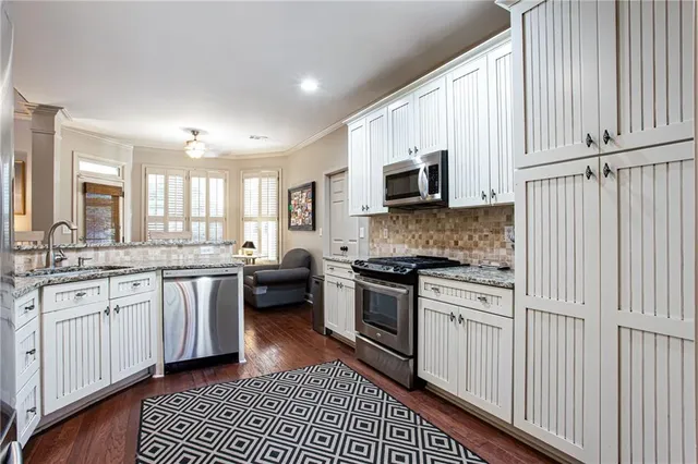 $769,900 | 4010 Rockingham Drive, Roswell, GA 30075