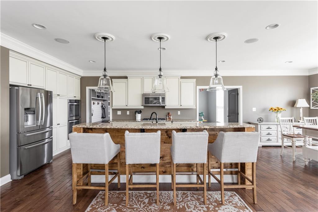 3838 Pelham Road Carmel, IN 46074 - Photo 14 of 47 Gallery Image 14