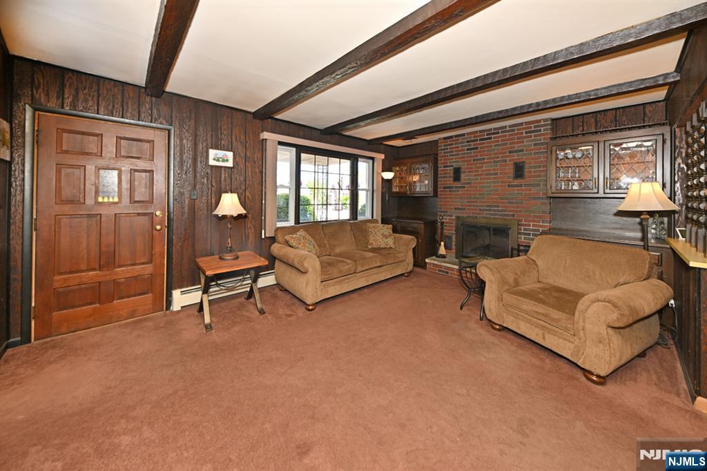 217 Grove Street Lodi, NJ 07644 - Photo 5 of 21
